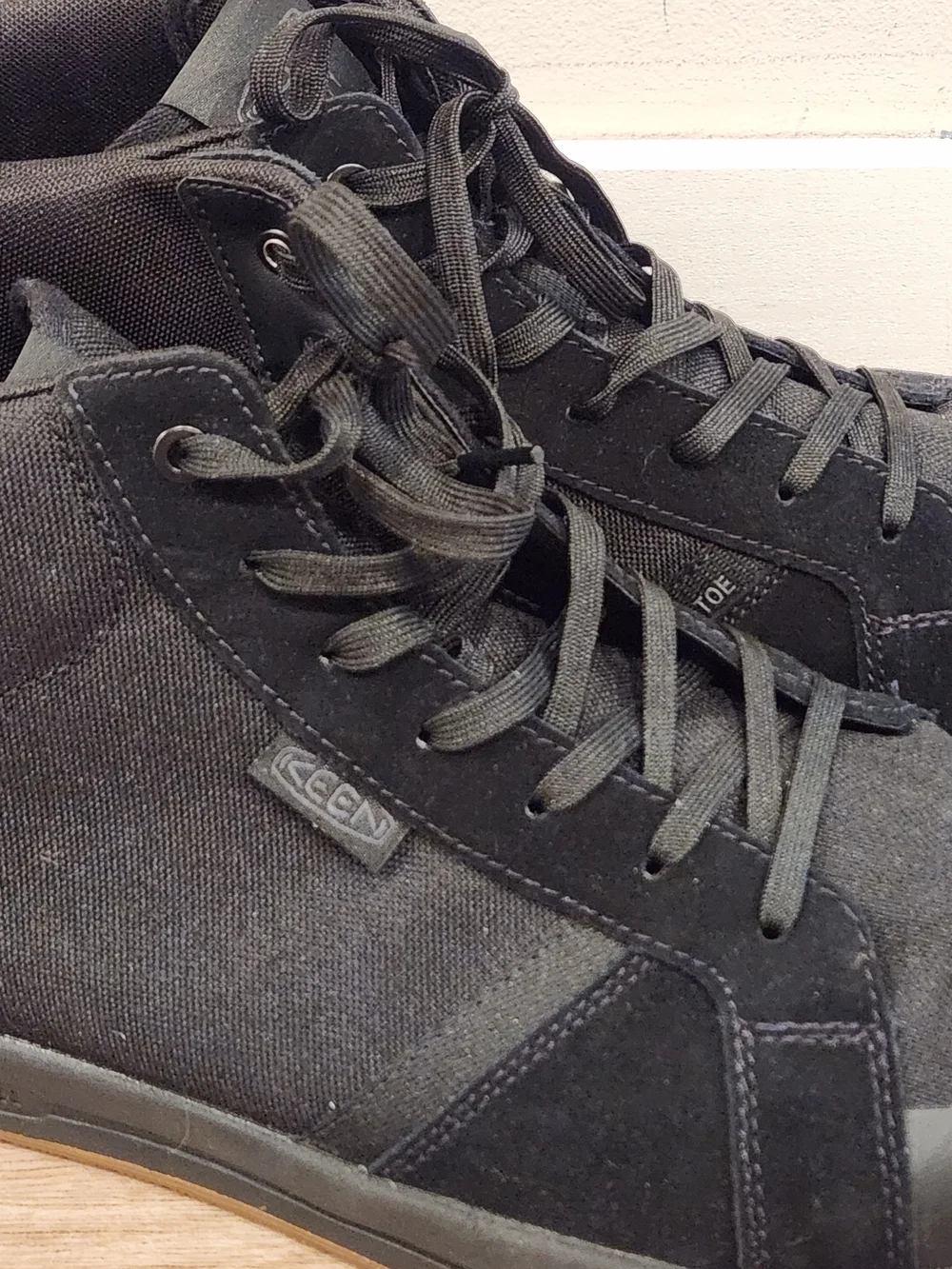 KEEN Utility Kenton Slip Resistant Composite Toe Metal Free Mid Work Shoe 15 EUC